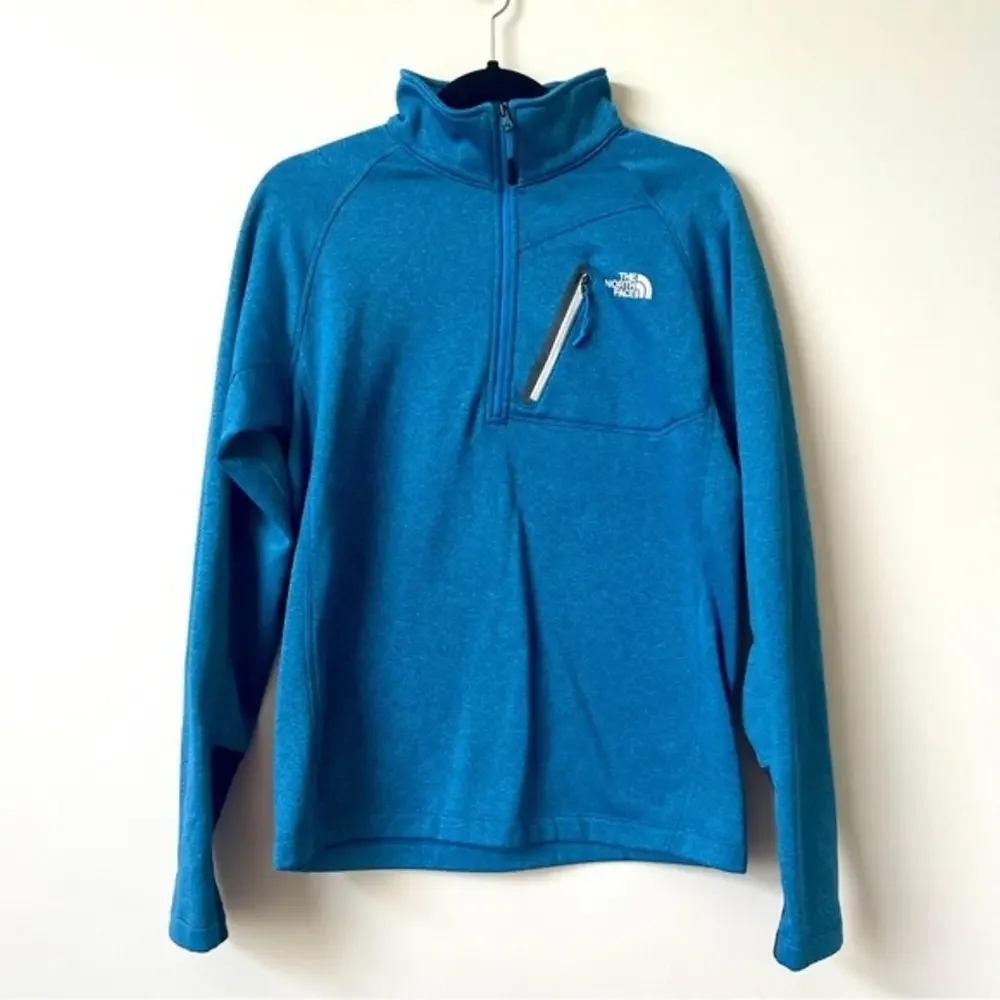 The North Face 1/4‎ Zip Blue Pullover with Fleece Lining